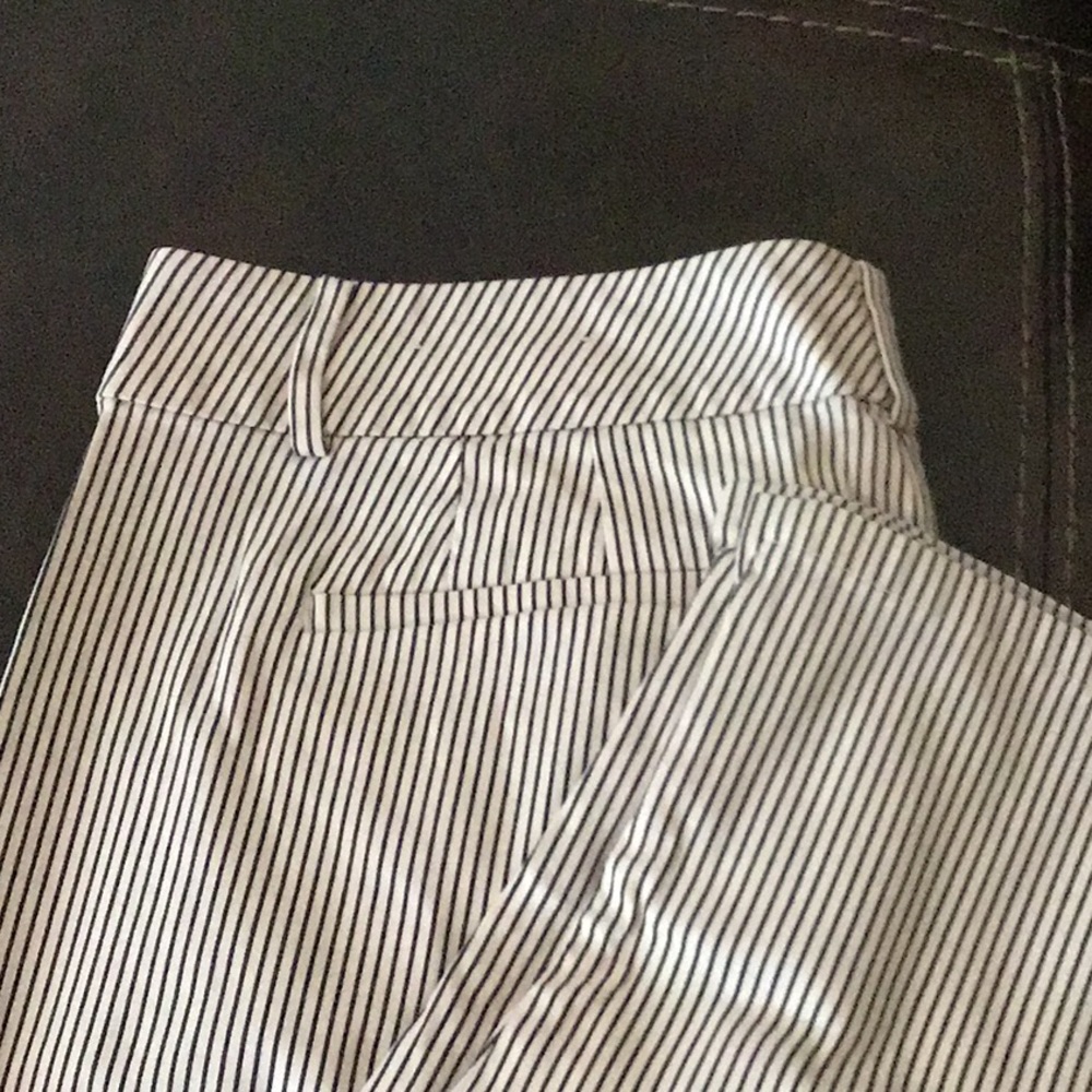 Ann Taylor striped crop pants